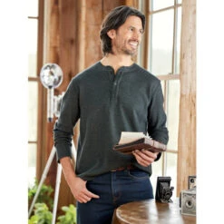 Hot Sale ✨ Vermont Country Store Men's Merino Wool Crew ⌛ Socks Navy 👍